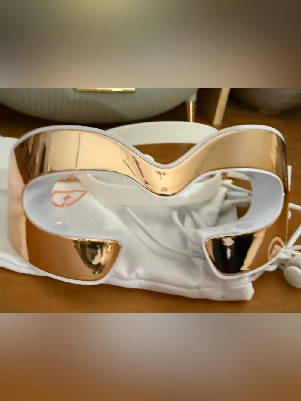 Dr. Dennis Gross red light LED eye mask